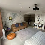 Perfect In Apartman *